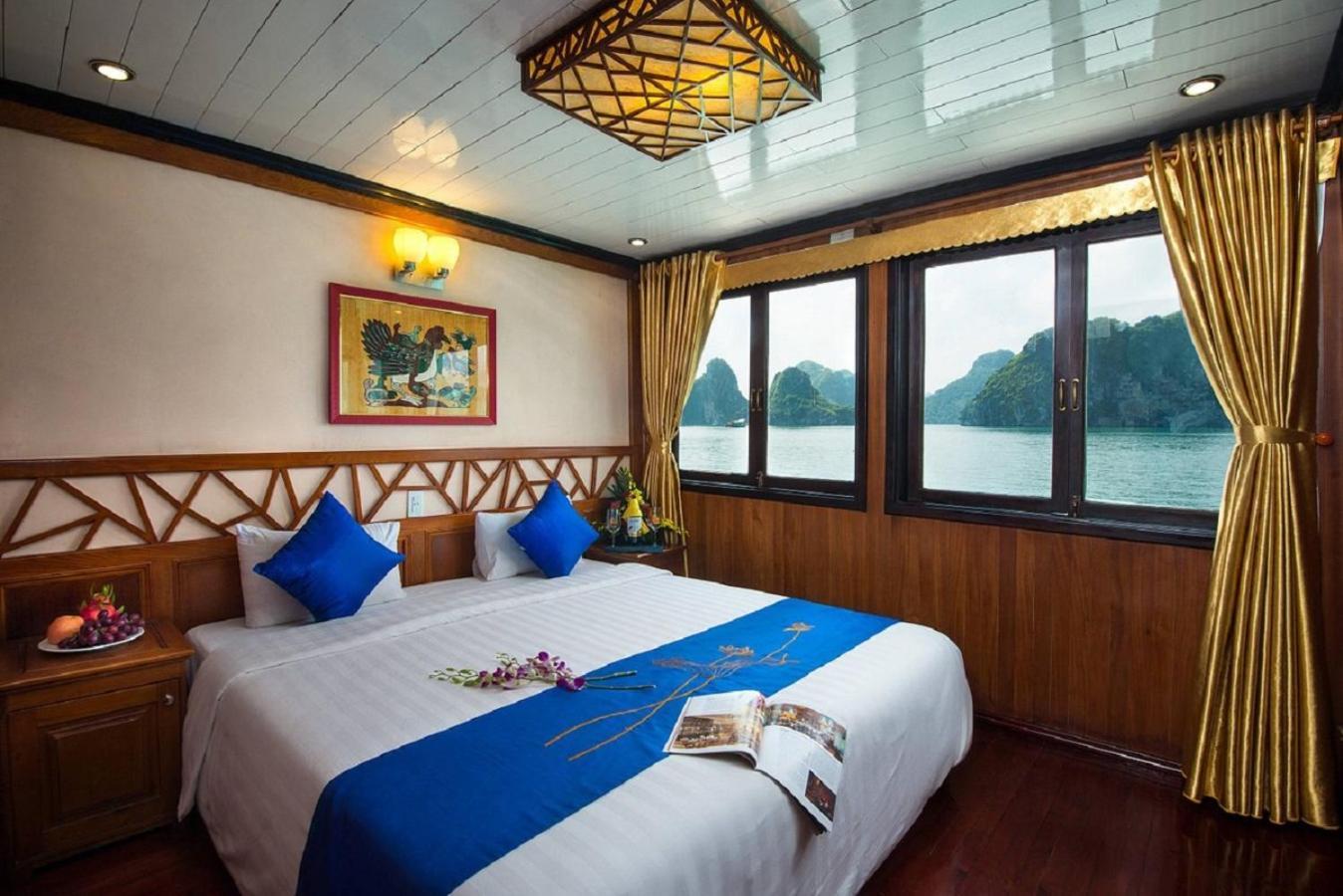 Halong Royal Boutique Cruises Hotel Hạ Long Ngoại thất bức ảnh