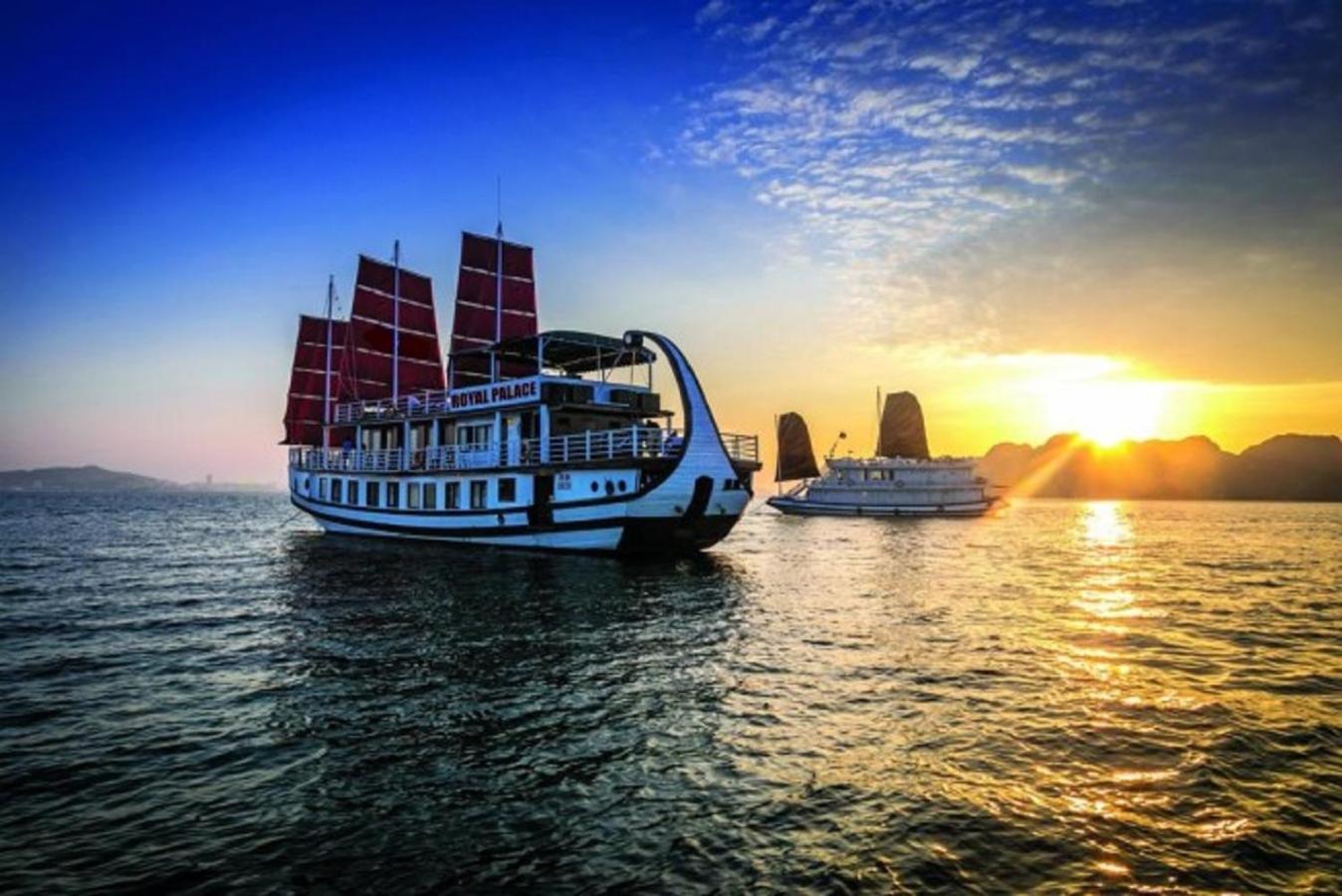 Halong Royal Boutique Cruises Hotel Hạ Long Ngoại thất bức ảnh